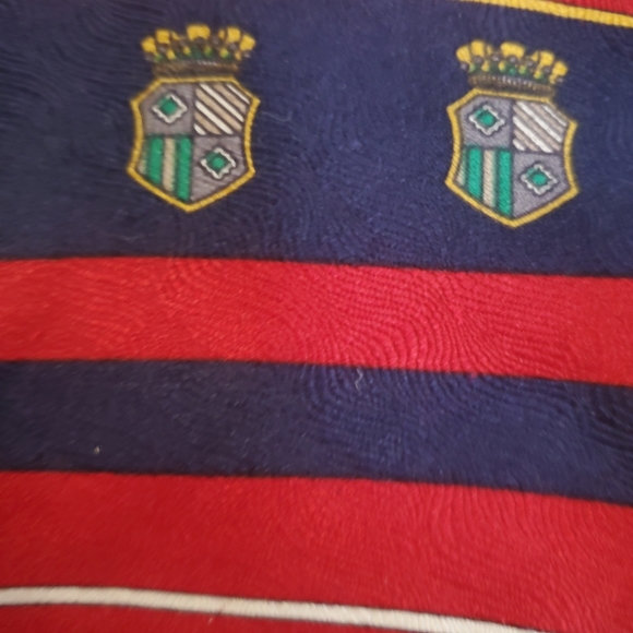 Oscar de la Renta tie - Picture 2 of 3